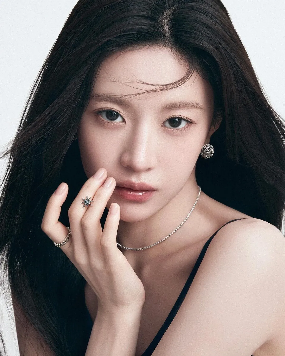 고윤정 실물보면8
