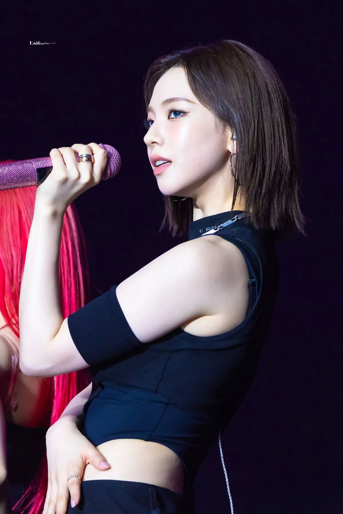 언니들 카리나 단발은 어때요?11