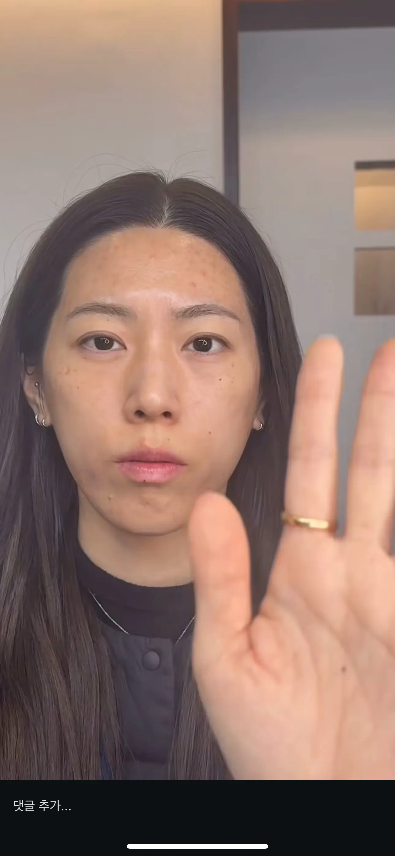 화장의 힘이 진짜 대단한거 같아요.....