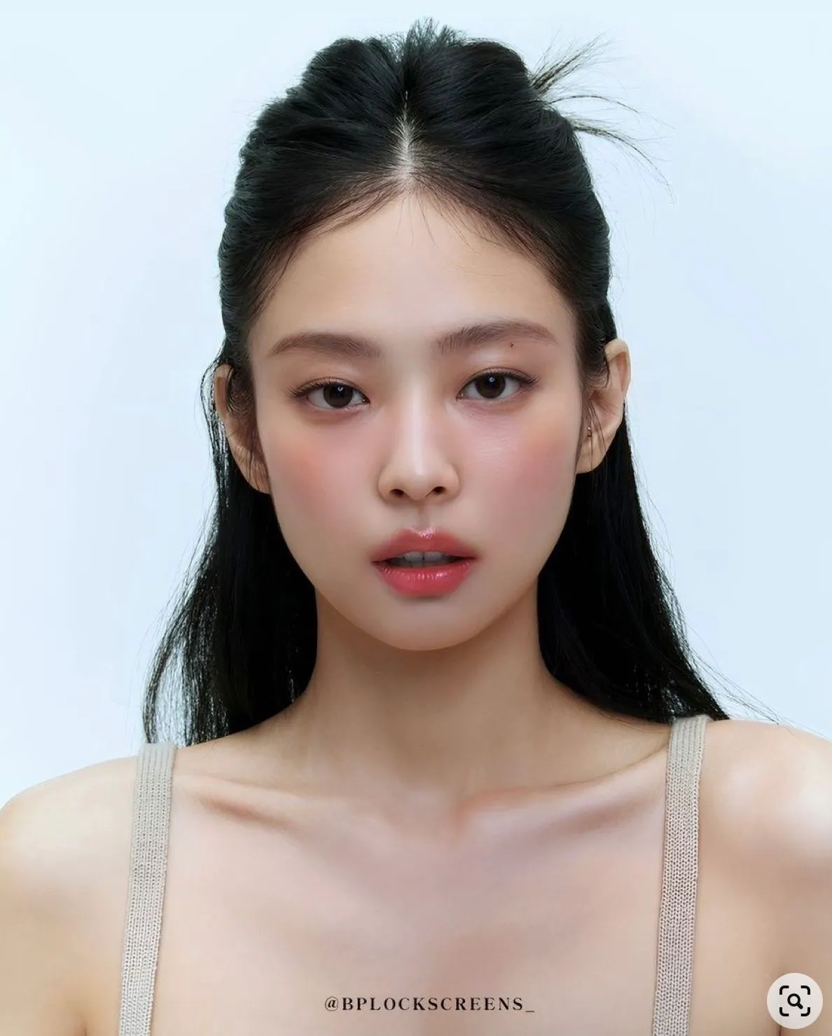 제니도 윤곽한거일까요..?2