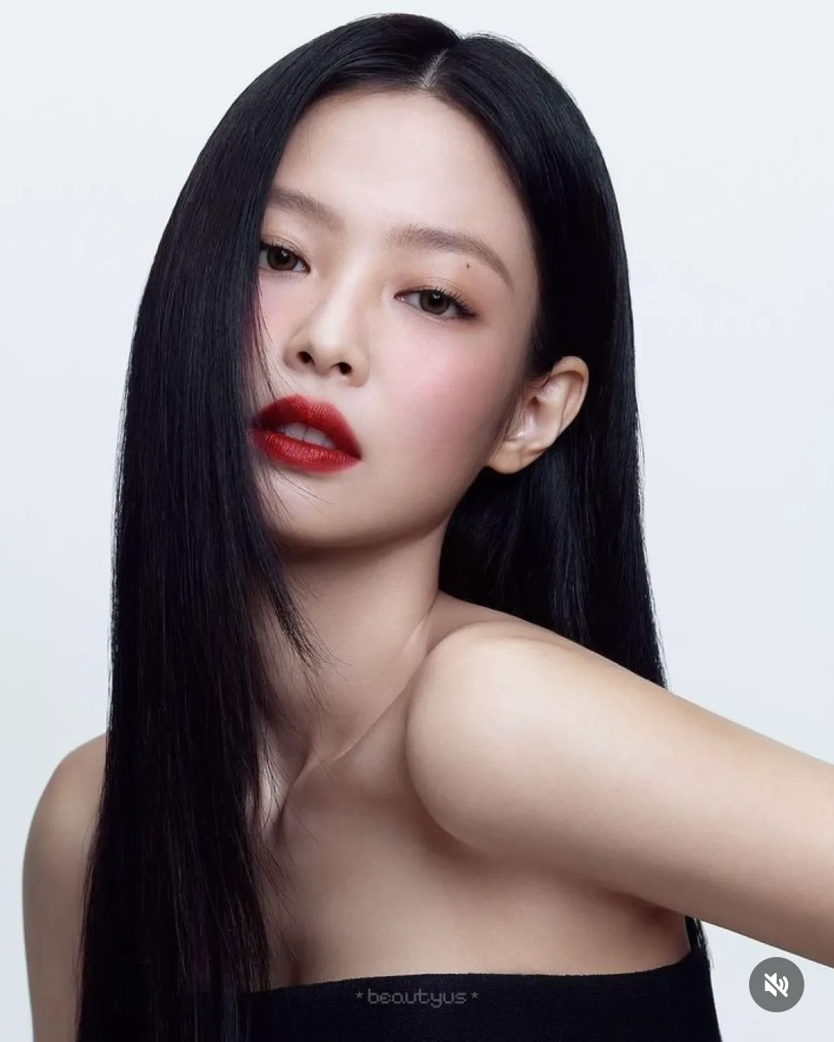 제니도 윤곽한거일까요..?19