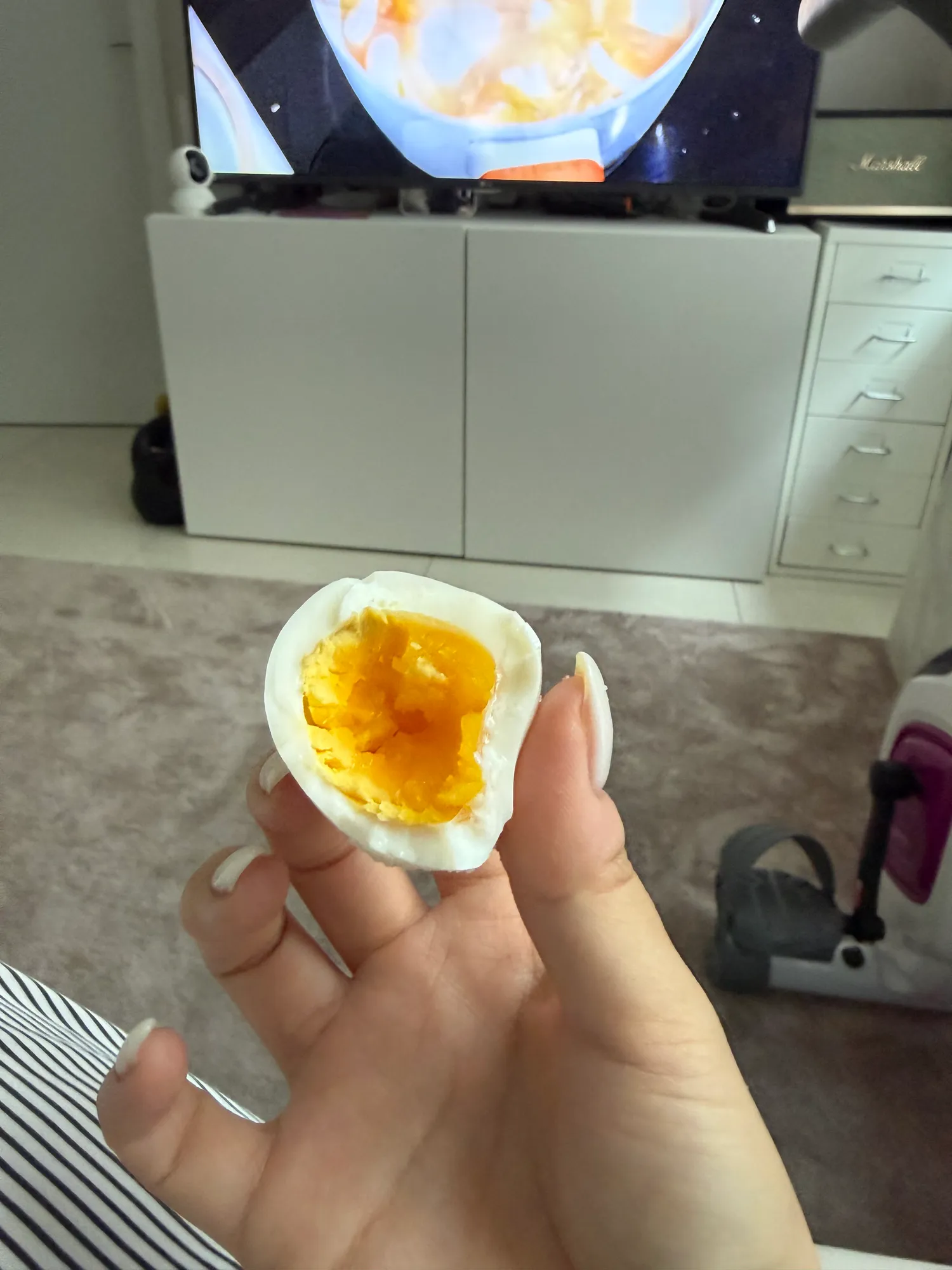 저 계란 잘 삶져!!!
