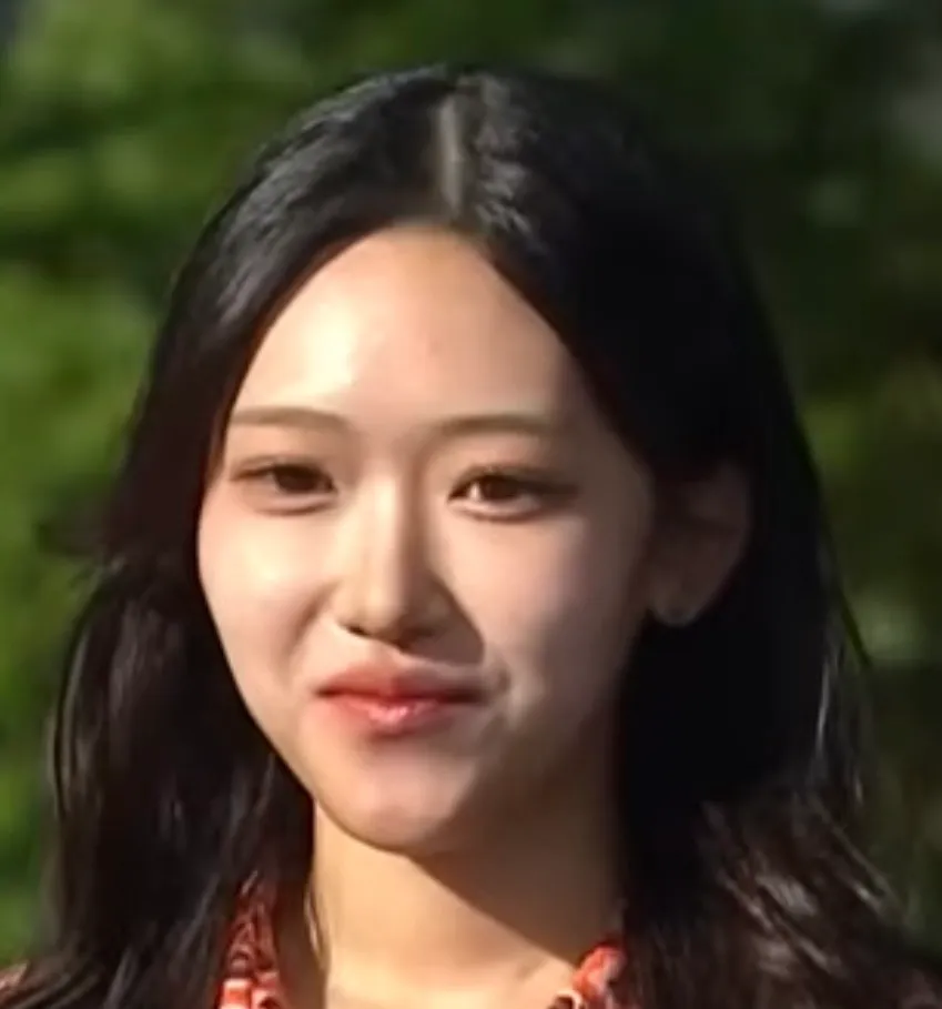 얘 얼굴 뭐한거같아요??4