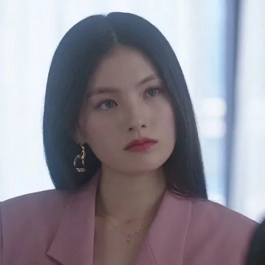 뭔가 이렇게 생긴상은5