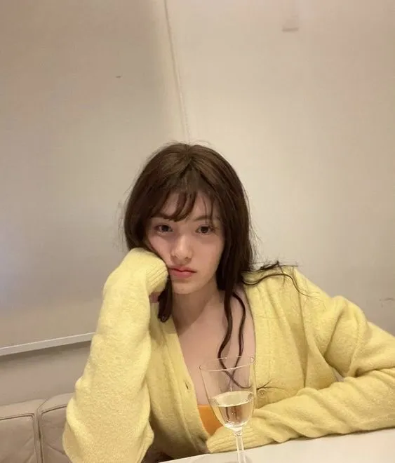 뭔가 이렇게 생긴상은8