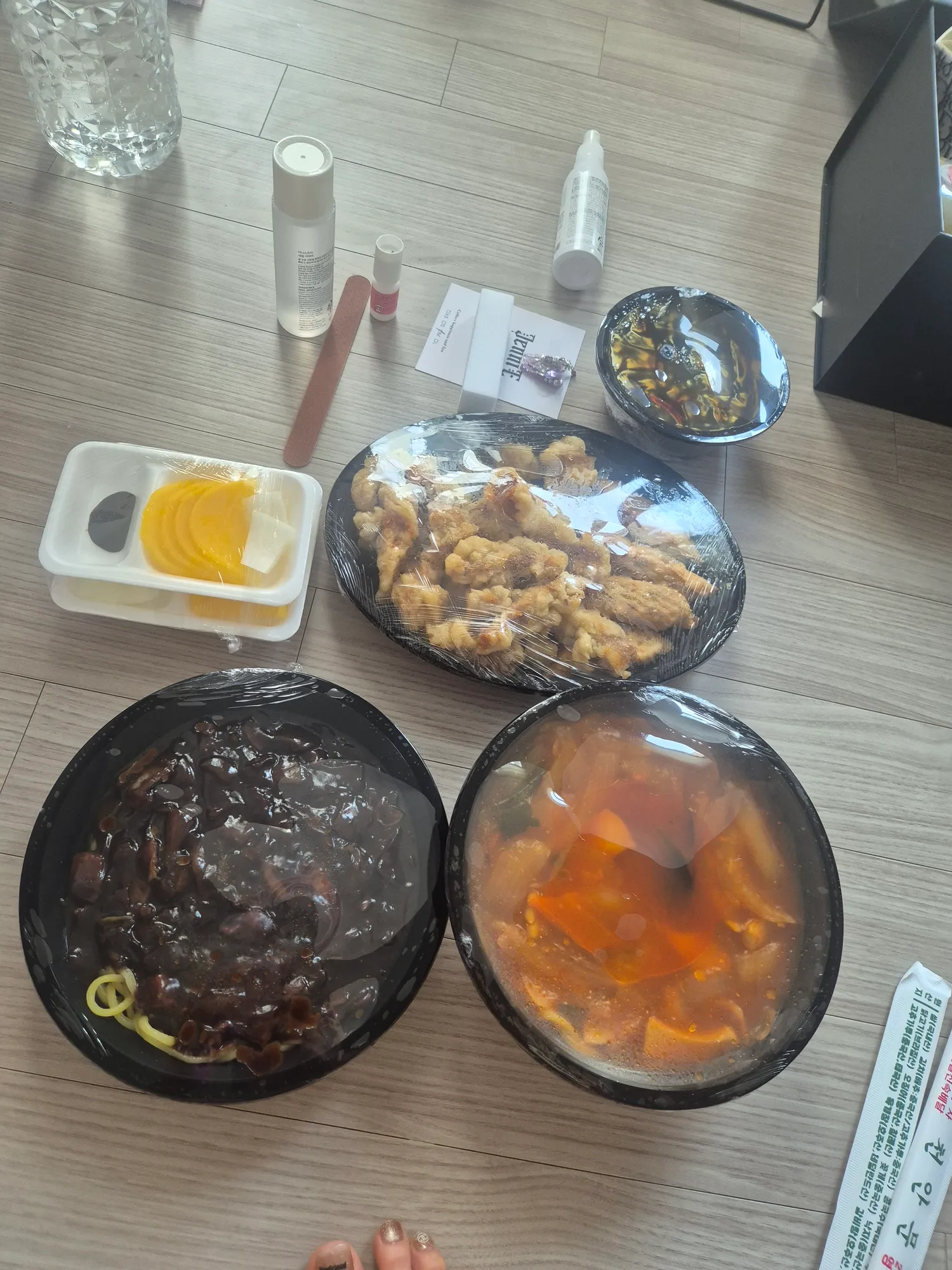 치킨먹으려다 짱개시킴 올해는 전을못먹네