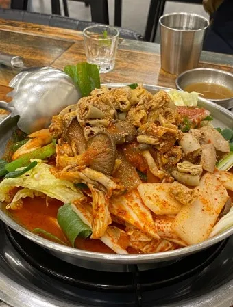 새벽마다 배고팡