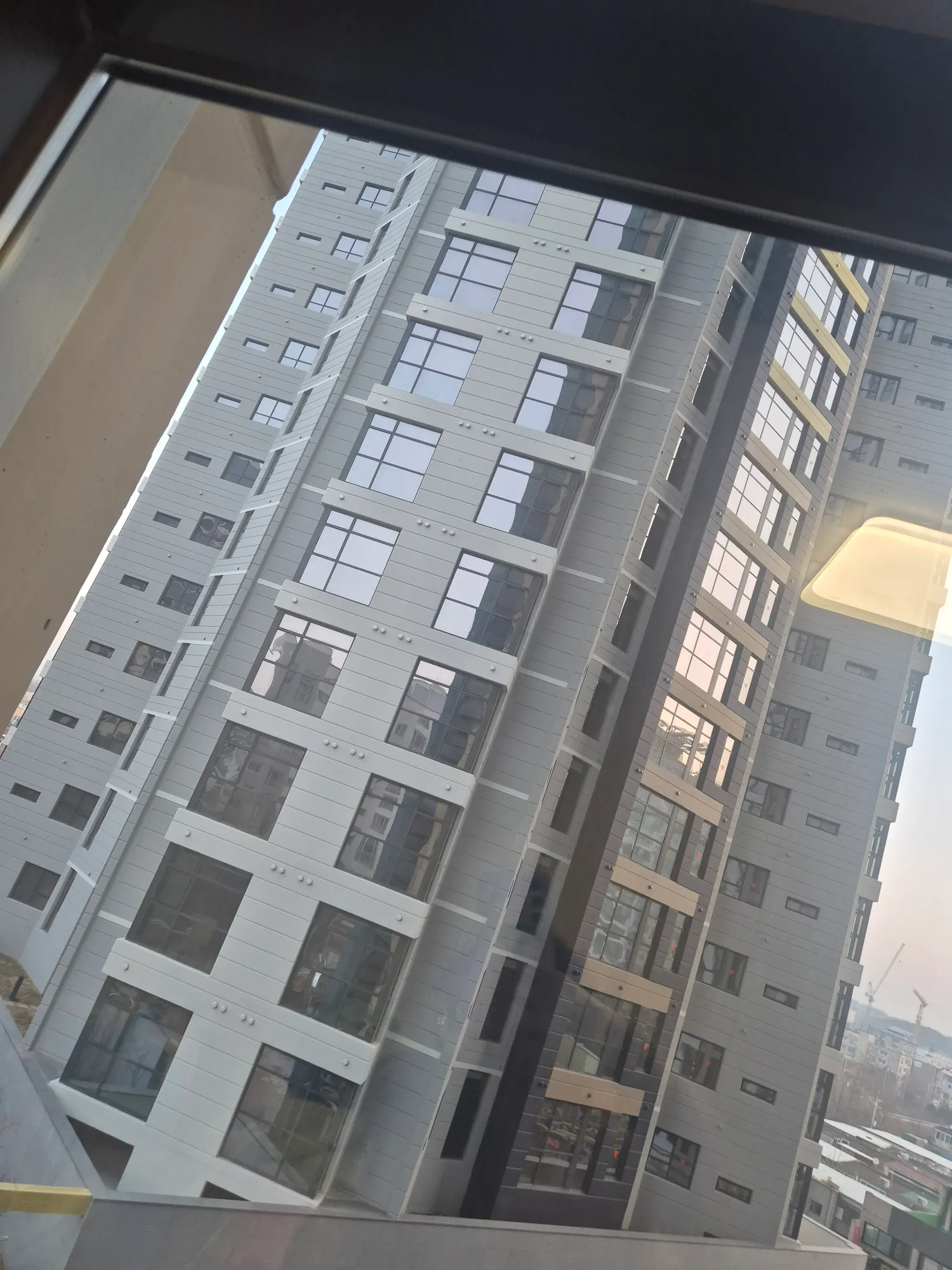 여기아파텔인데 건설사 부도나서 유령됨2