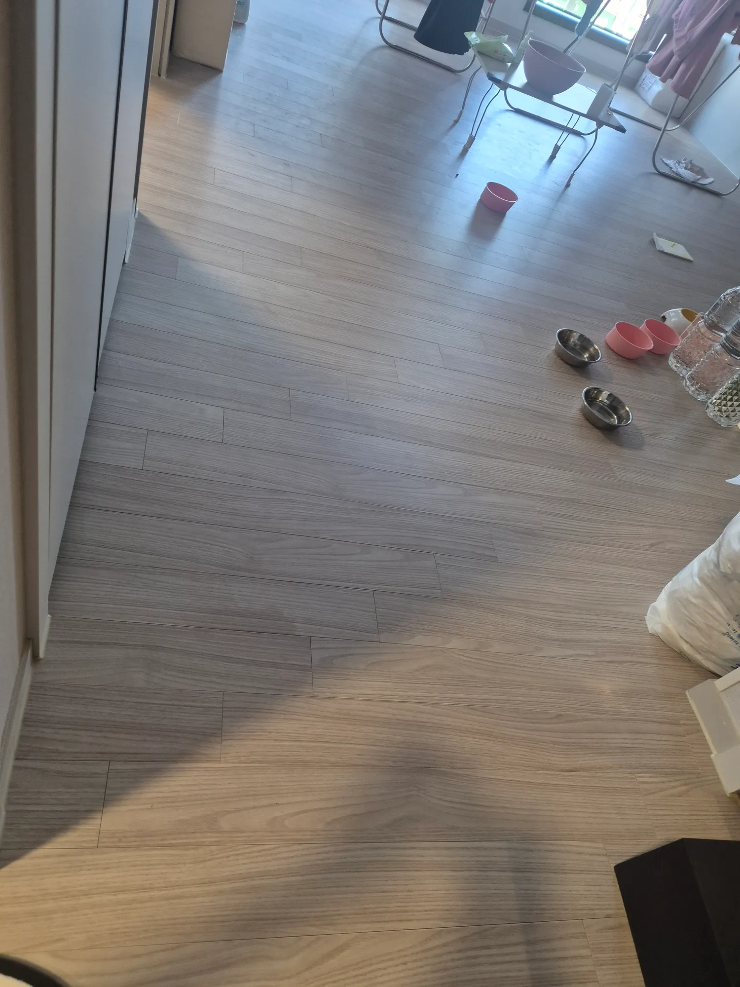 언니들 이거장판이야? 마루야?  뭐로닦음