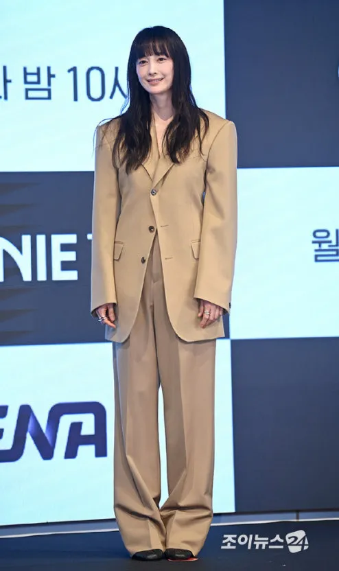 이나영