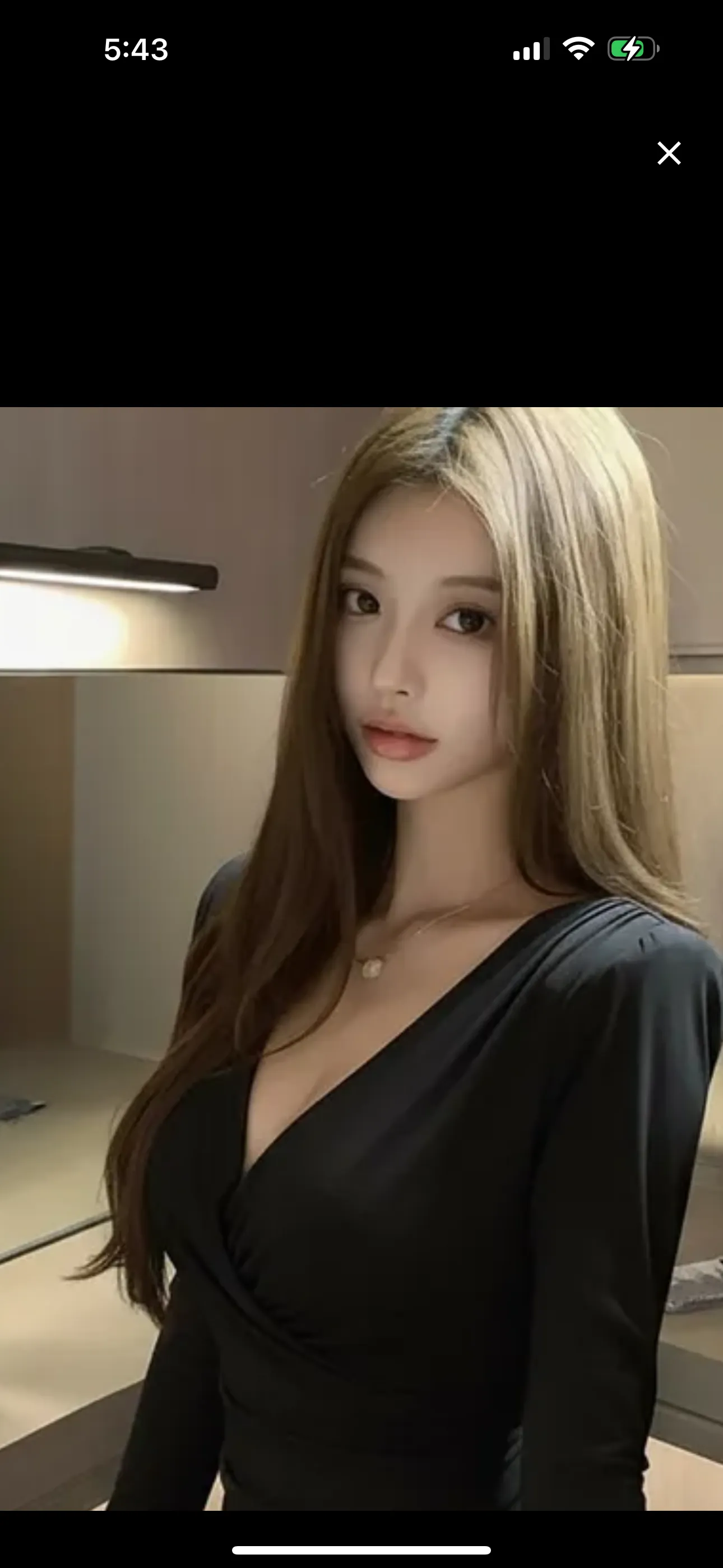 에이블리 홀복보는데 모델 개이뿌네요 ㅜ