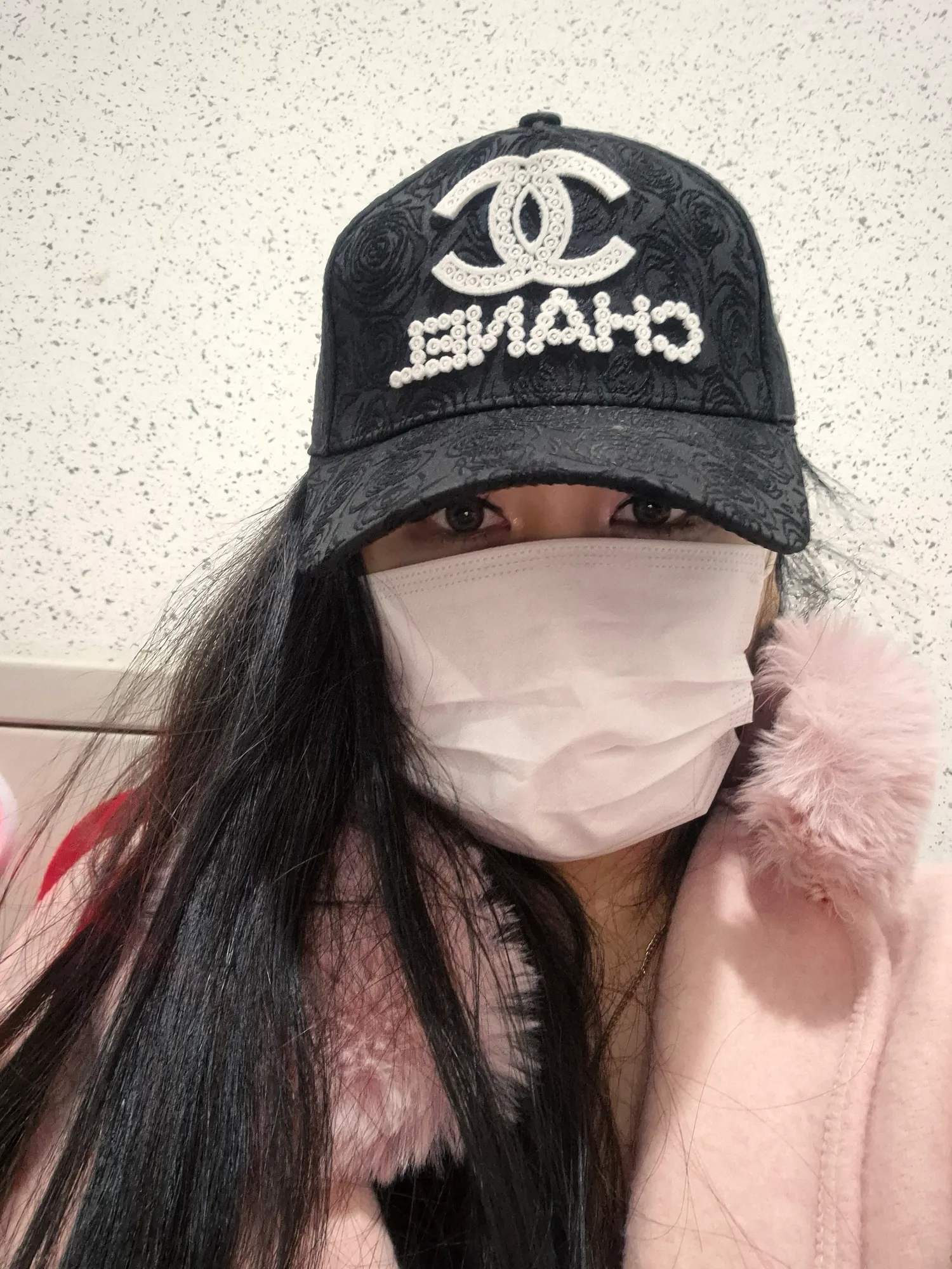 미친 한남들이 장난쳐서 이렇게하고다님