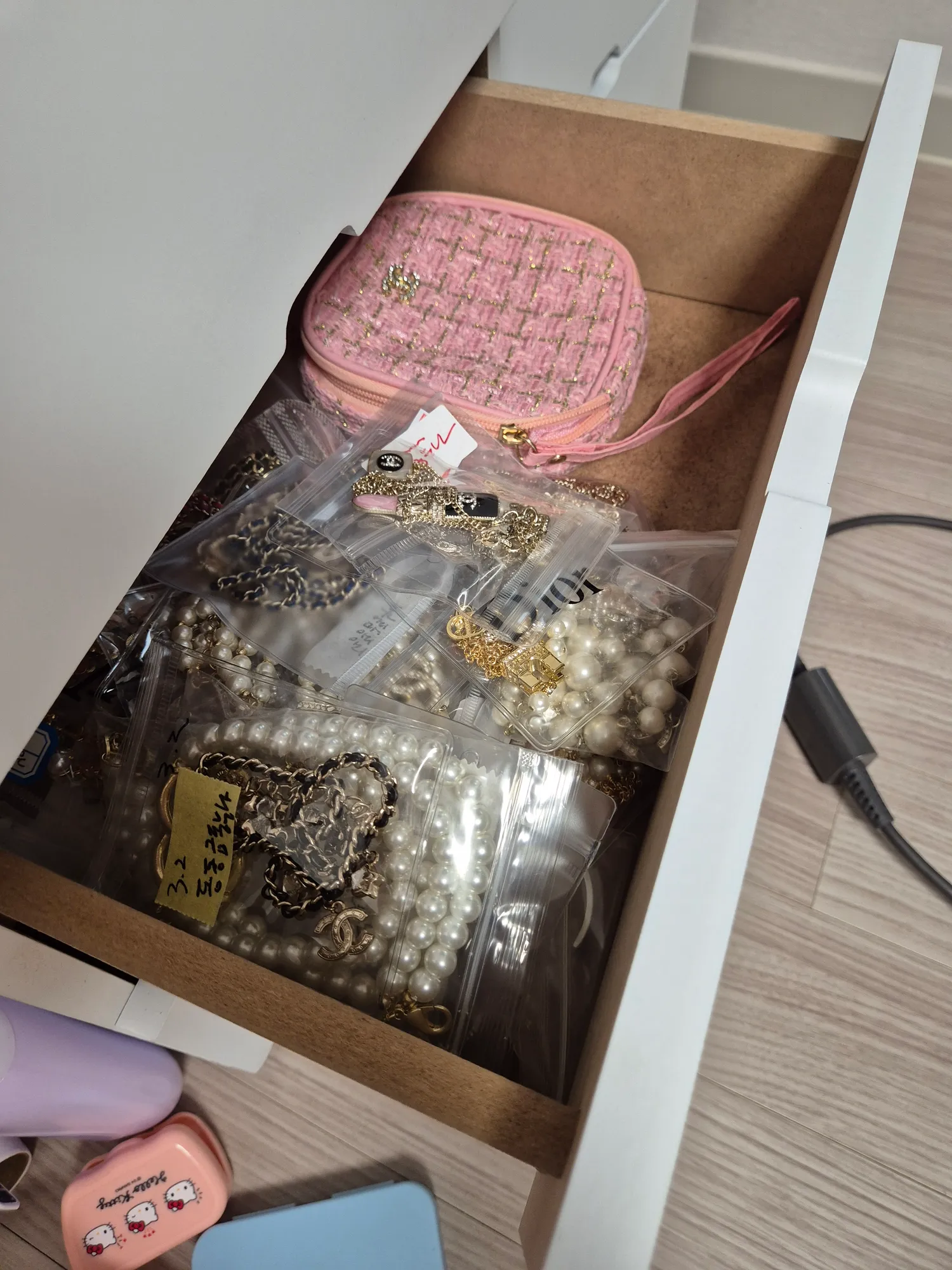 내가 돈 이런데 3000만원썻더라. 죽고싮다6