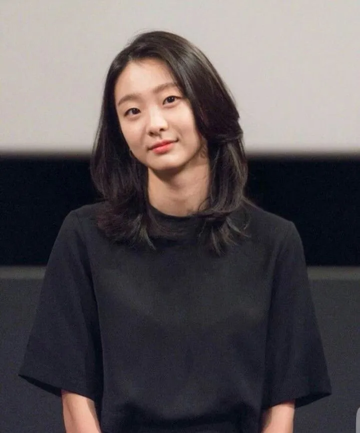 김다미는 이때는 예뻤던거같은데2