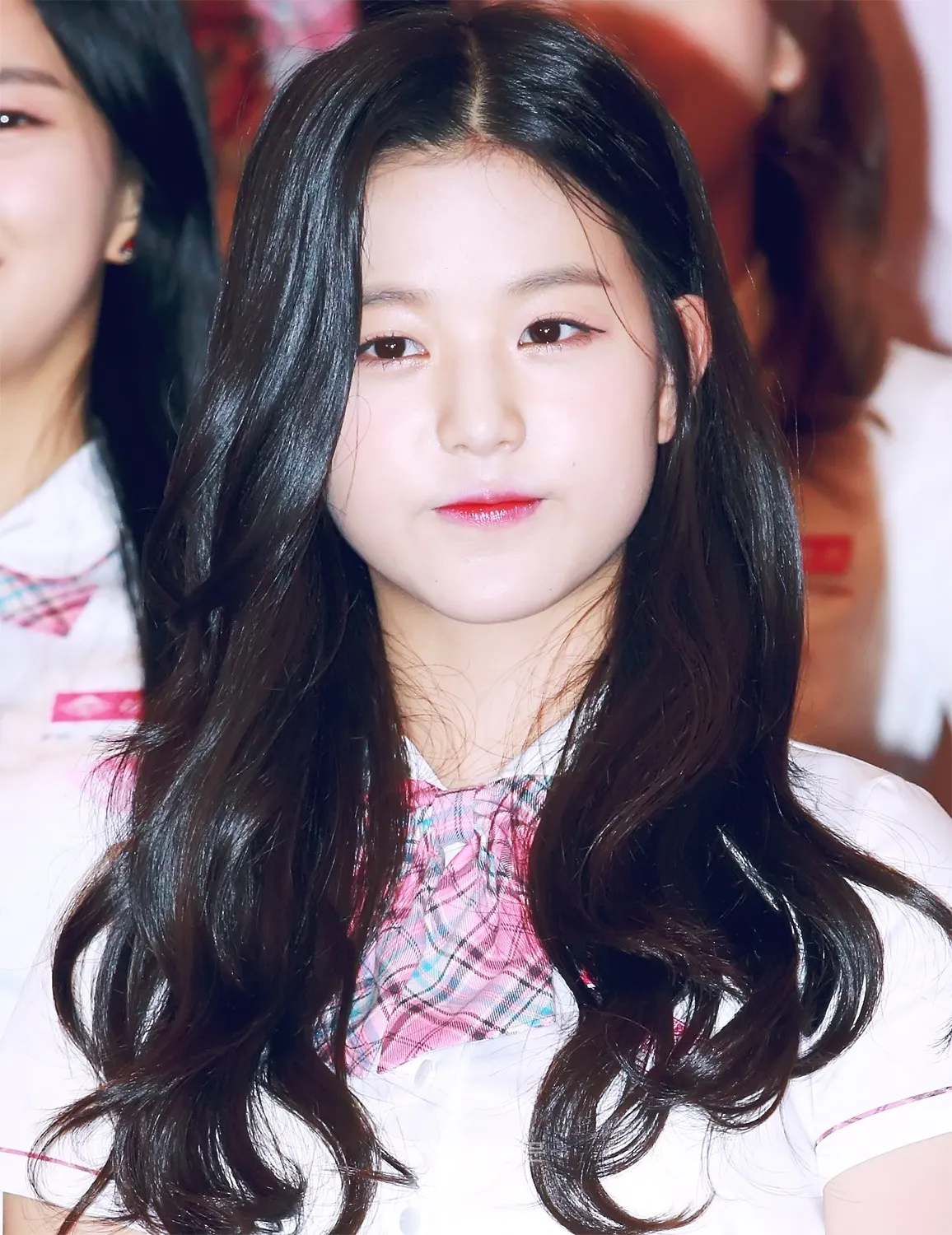 입술필러만으로 입이 이렇게 커질수 있나요?