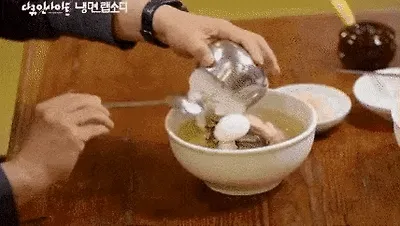 언니들 냉면말이밥 이란거 알아요..?