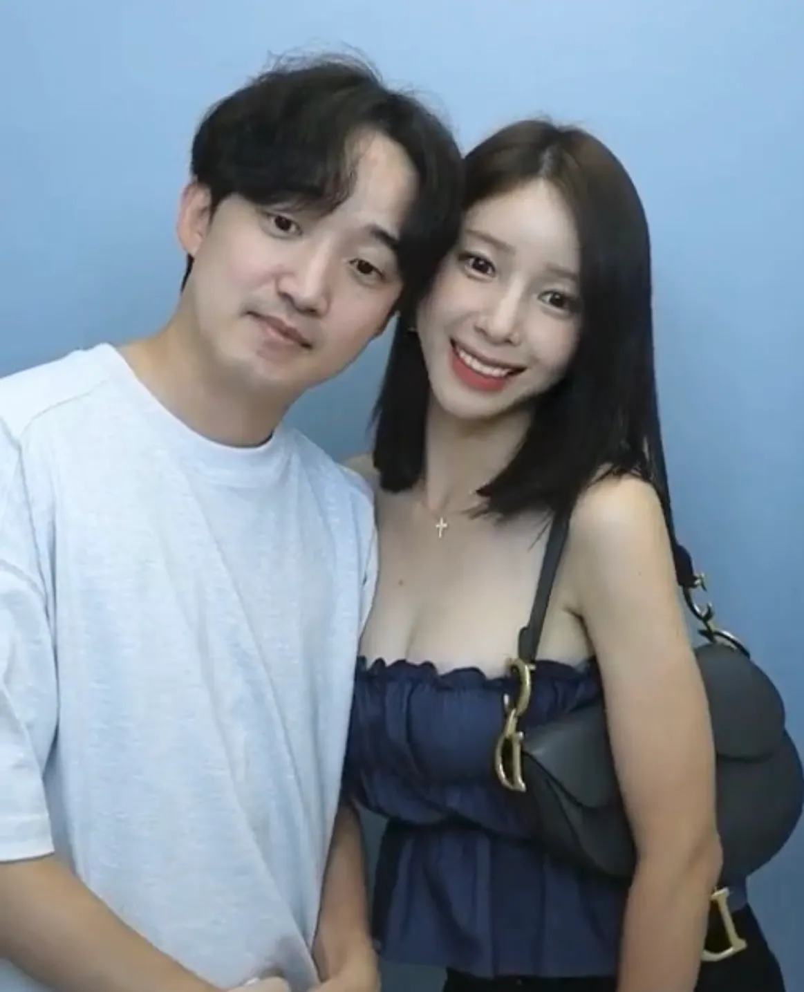 아