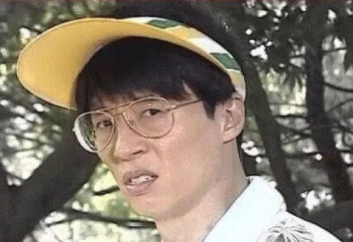 꼬추를 시발 왜 빨아