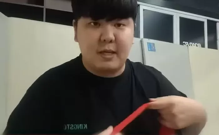 어린새끼들 꼭돈처얷는게 이따위로 생겨가지고 누나