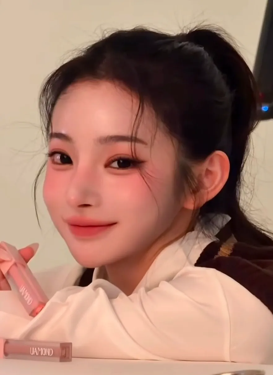 언니들은 얼굴 바꾼다하면