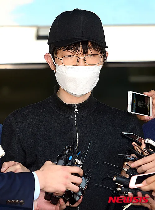 관상 이렇게생긴 한남 조심하세요2