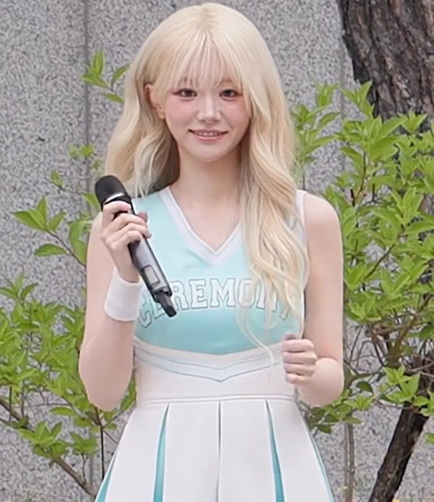 ㅁㅊ 왜케 주름생겻노