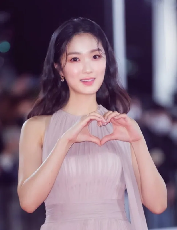 김혜윤 같은상2