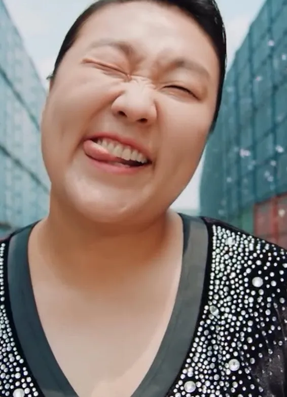 수지 민삘에 60초반인데 살빼면 일프로 갈수있으려나 댓글