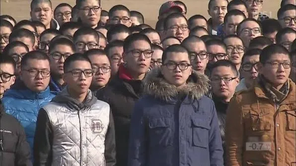 진지하게 이게 잘생긷거에요..? 댓글 2