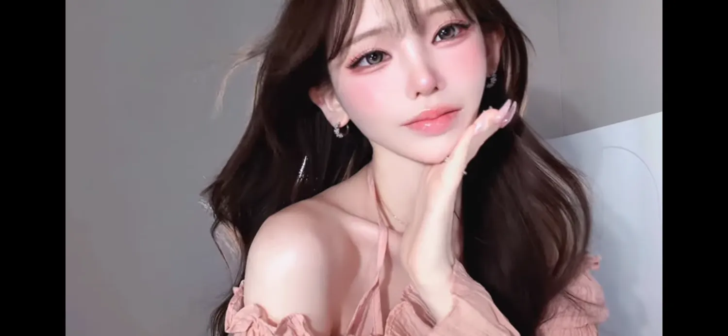 민낯 입술2