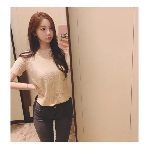 야옹이 졸라 예쁘다