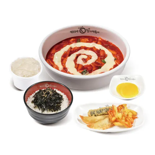 엽기떡볶이 vs 신전떡볶이