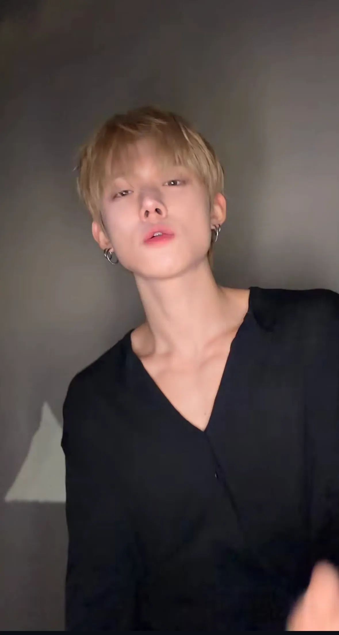 요즘 남돌들 좀 흘러내리는듯5