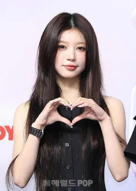 언니들 아일릿모카같은 외모 어때영?18