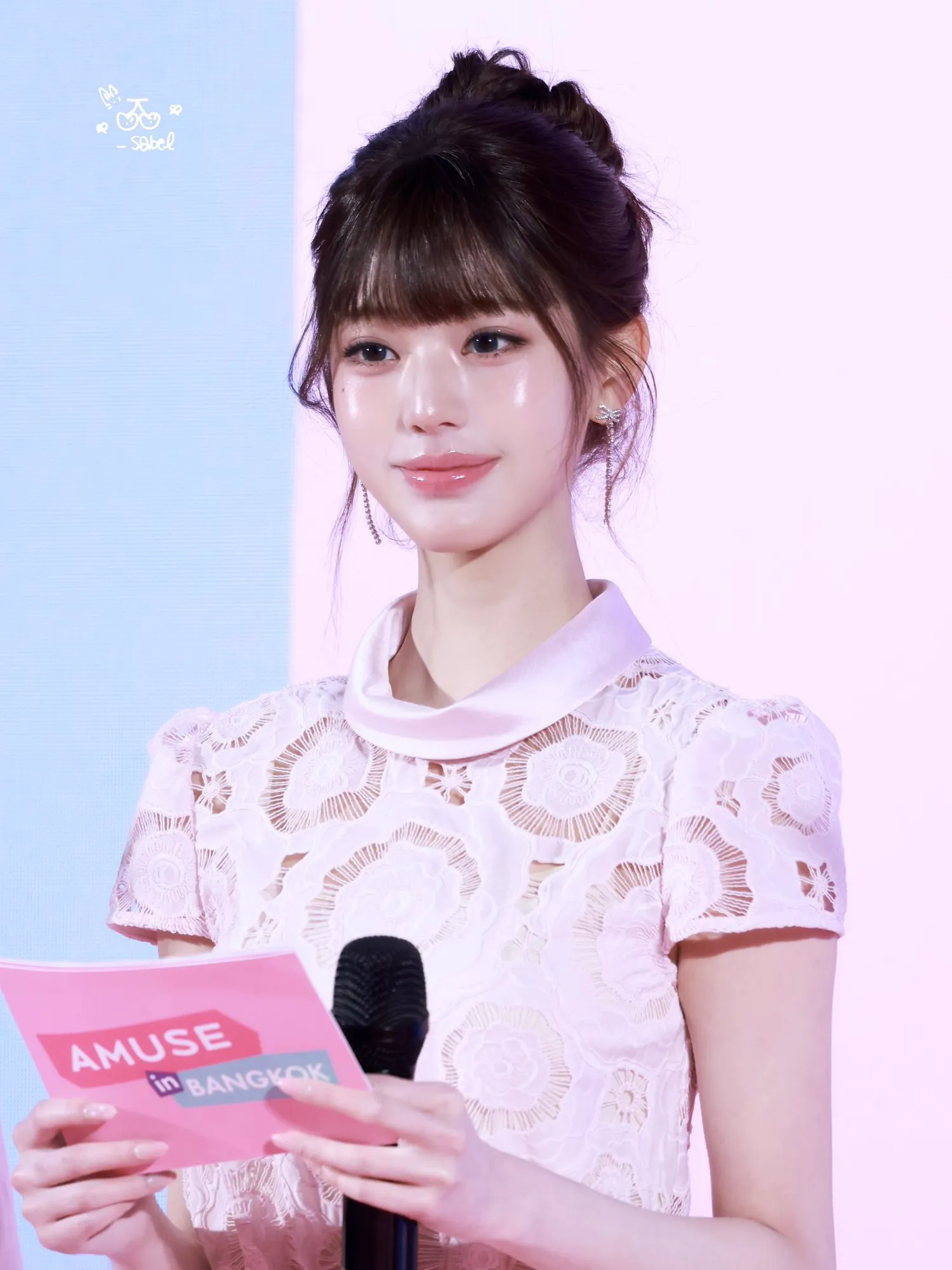 장원영 입술 얇은게 더 예쁘지 않아요? 댓글