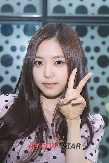 손나은 할거면 양악만하지 왜 다른곳을 손댄걸까요