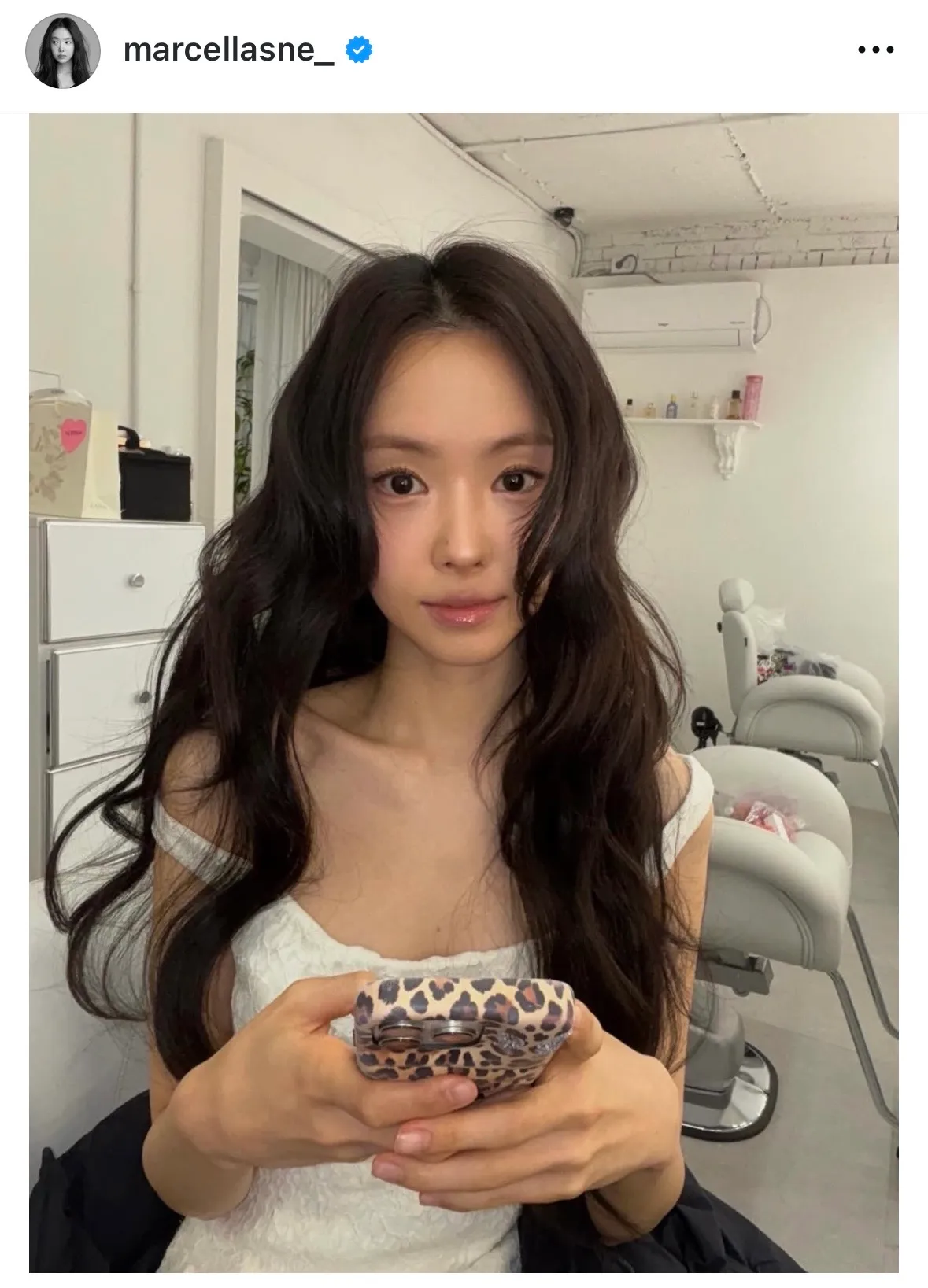 손나은 최근사진인데