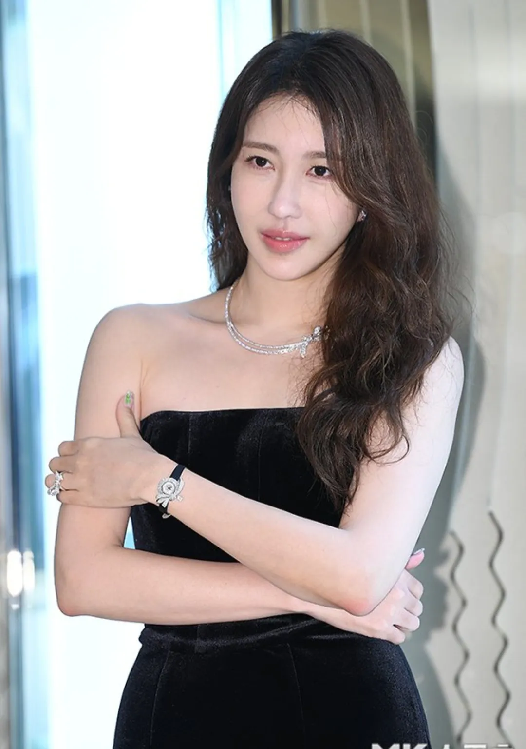 중안부긴데 존예여연 댓글 2