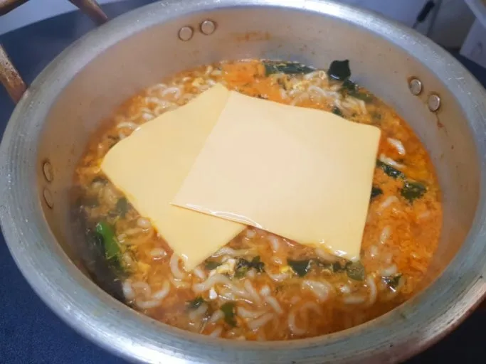 야식먹고싶어여 댓글