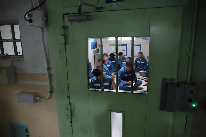 교도소 월드컵 시청2