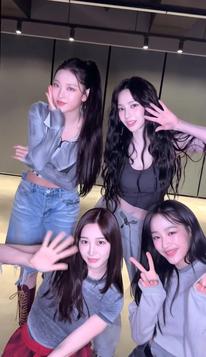 누가 젤 예뻐용?
