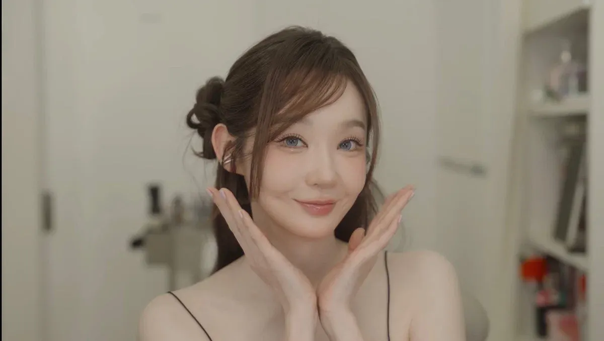 청담동 샵에서 아이돌 메이크업 받은 강민경2