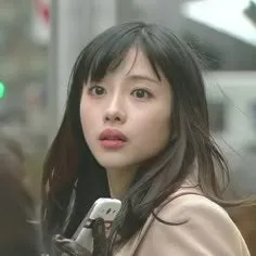 언니들 이런 얼굴이 추구미인데여