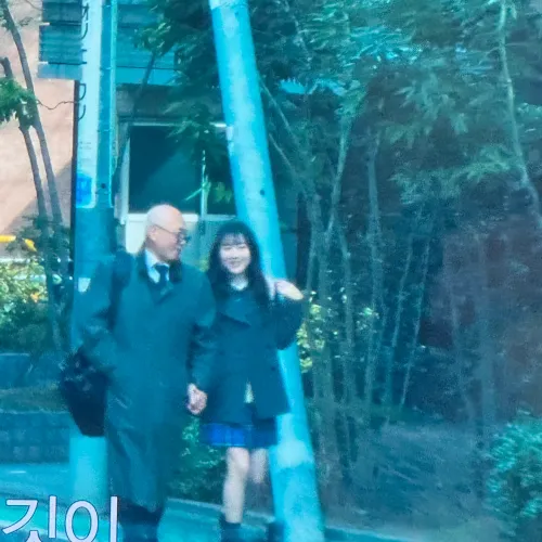 파파카츠 외티 뛰는 일본 여고생 ㅋㅋ