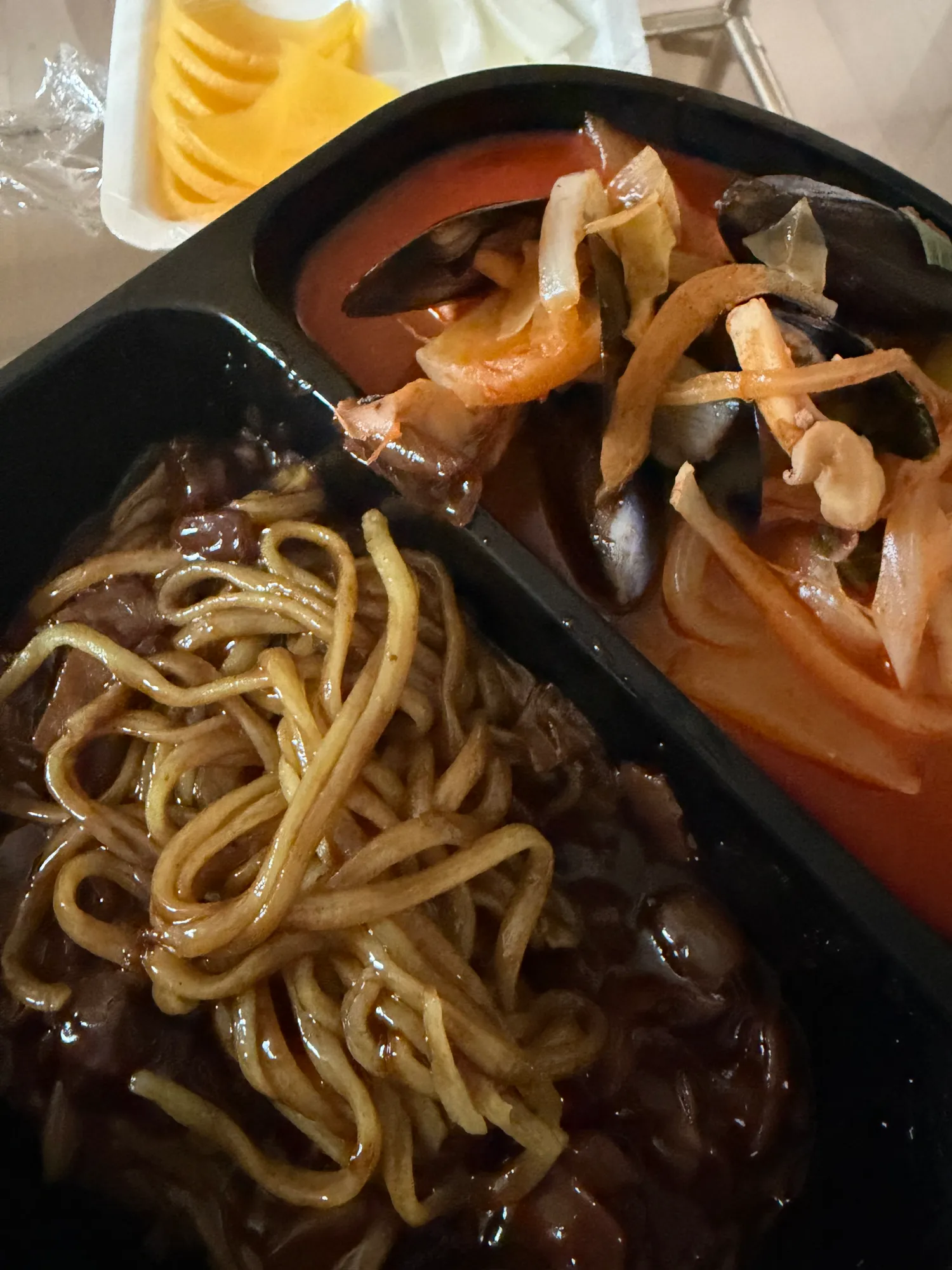 온니들 맛점