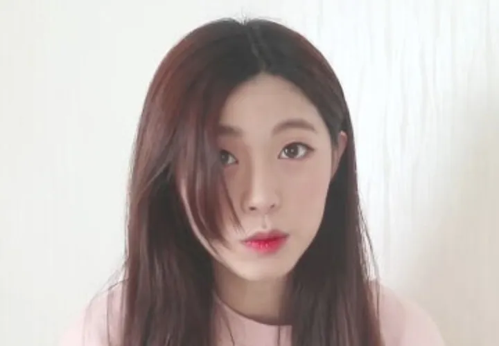 앞머리 기르는 언니들 있나요