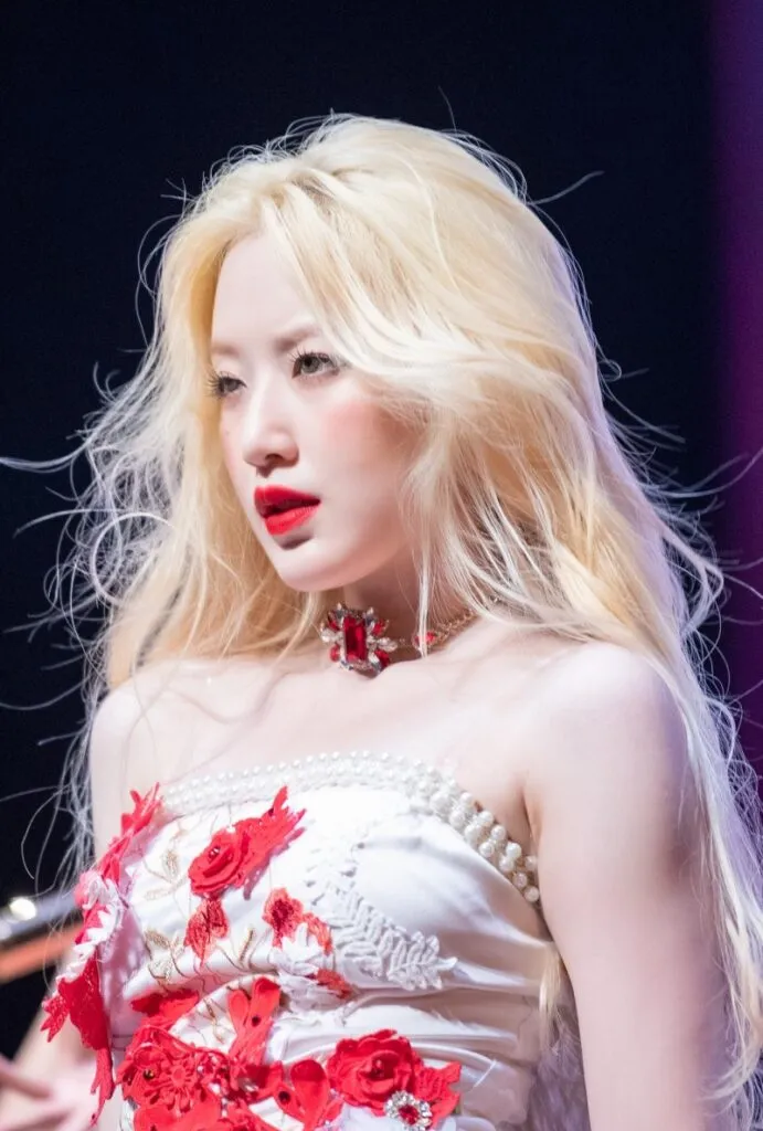 탈색 2번한 엉니들 있어요?