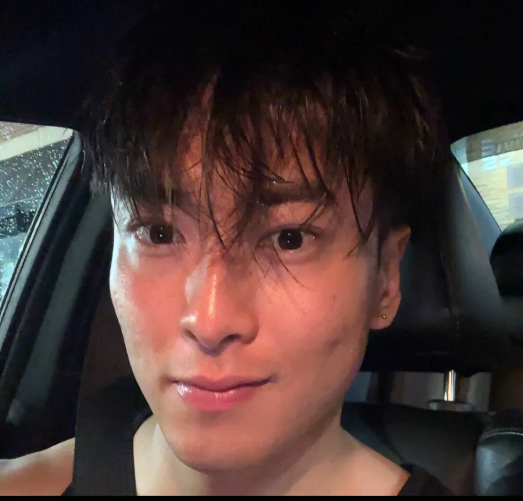 개새끼 또라이 관상 맞죠?