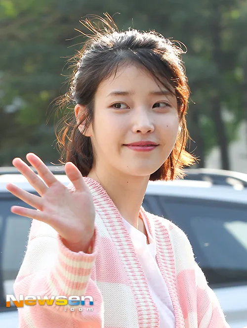 머리숱 +속눈썹 + 눈썹등 털이 많을수록 좋겠죠..?2