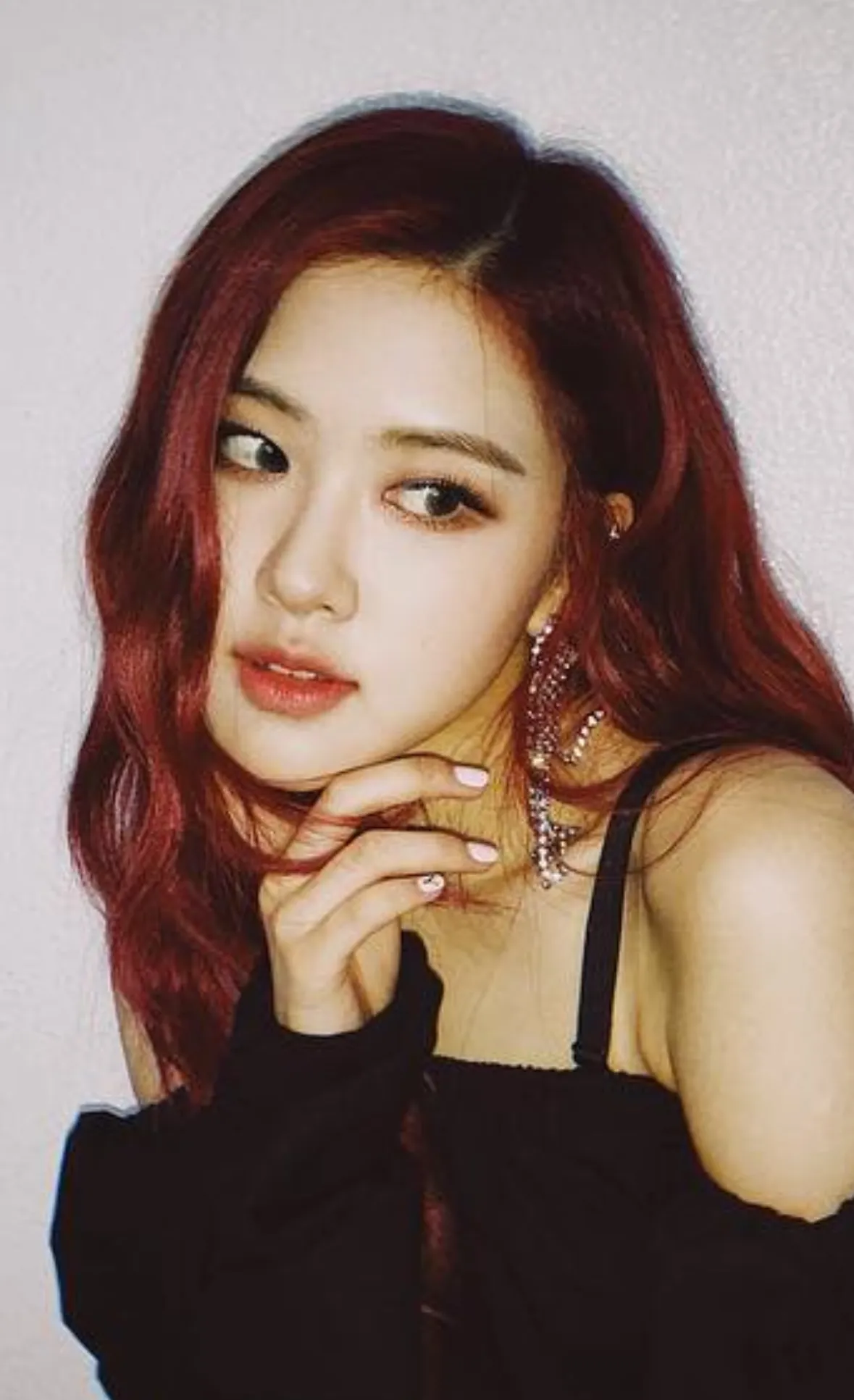로제 인중오목술 받았나????4